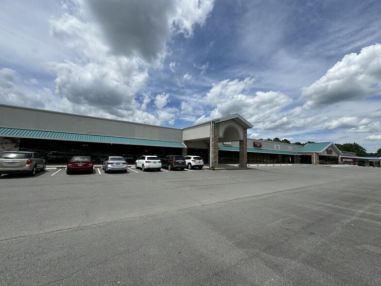 2650 John Harden Dr, Jacksonville, AR for lease - Building Photo - Image 2 of 5