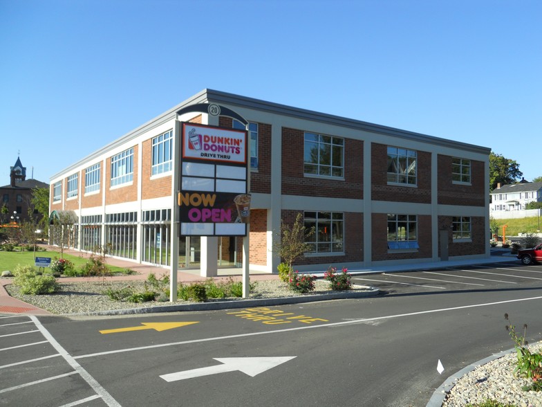 20 S Main St, Newport, NH for lease - Building Photo - Image 1 of 4