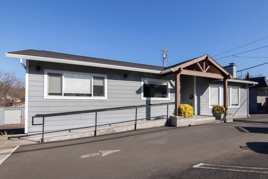 9645-9655 SW Beaverton Hillsdale Hwy, Beaverton, OR for sale - Building Photo - Image 3 of 25