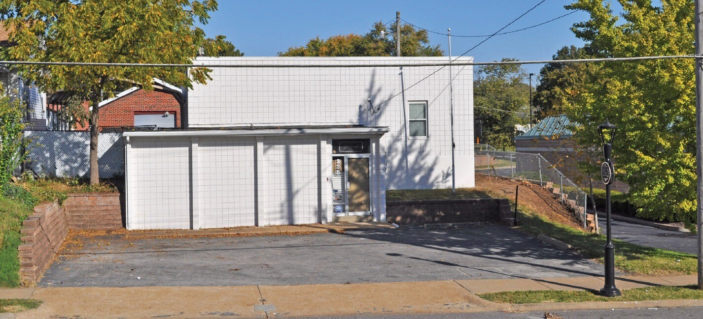 335 Lemay Ferry Rd, Saint Louis, MO for sale Building Photo- Image 1 of 1