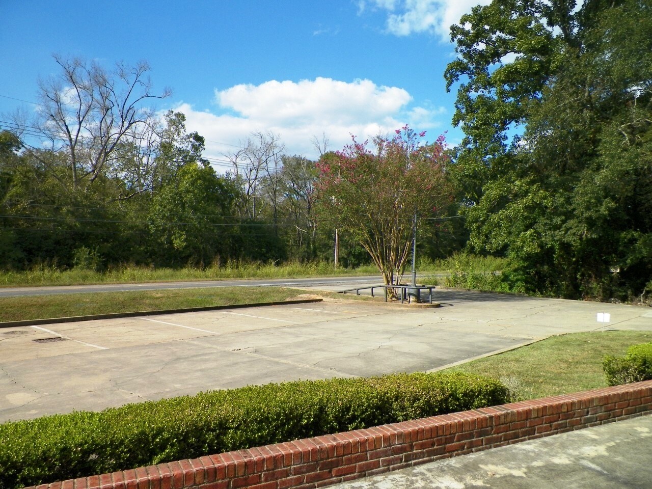 2424 Old Sterlington Rd, Monroe, LA 71203 University Plaza