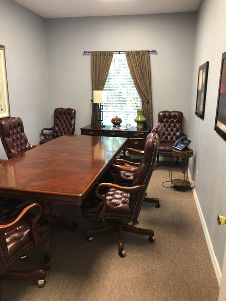 1999 W Colonial Dr, Orlando, FL for sale - Building Photo - Image 1 of 1