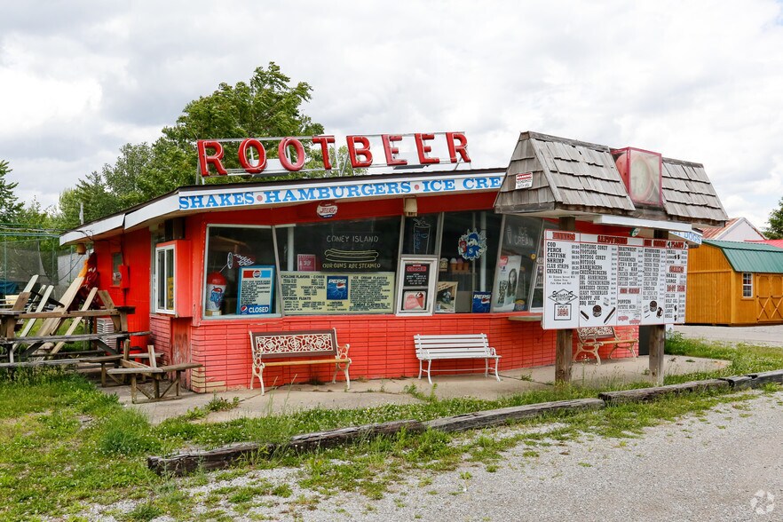 8080 State Route 366, Russells Point, OH for sale - Primary Photo - Image 1 of 1
