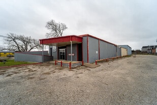 3011 Houston Hwy, Victoria TX - Warehouse