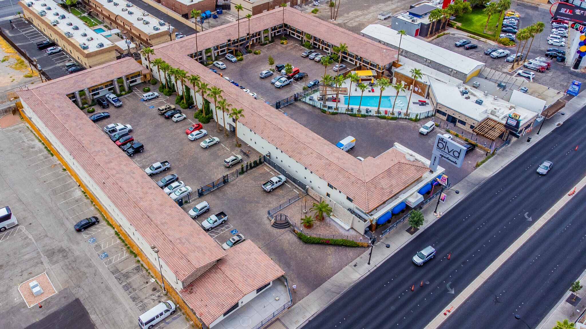 2205-2211 Las Vegas Blvd, Las Vegas, NV for sale Primary Photo- Image 1 of 1