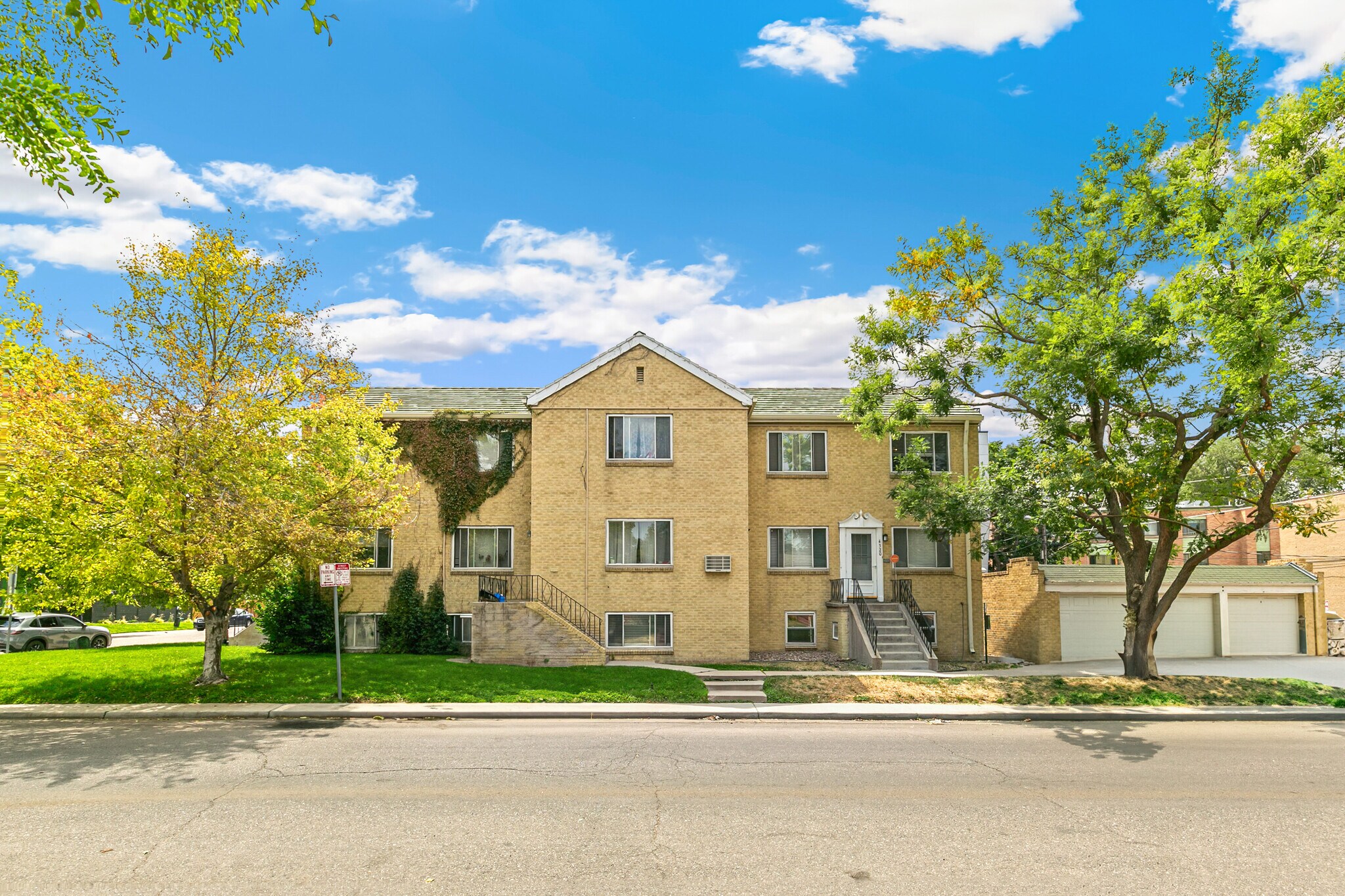 1195 Birch St, Denver, CO for sale Building Photo- Image 1 of 43