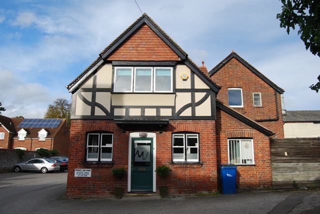 High St, Princes Risborough for sale Primary Photo- Image 1 of 1