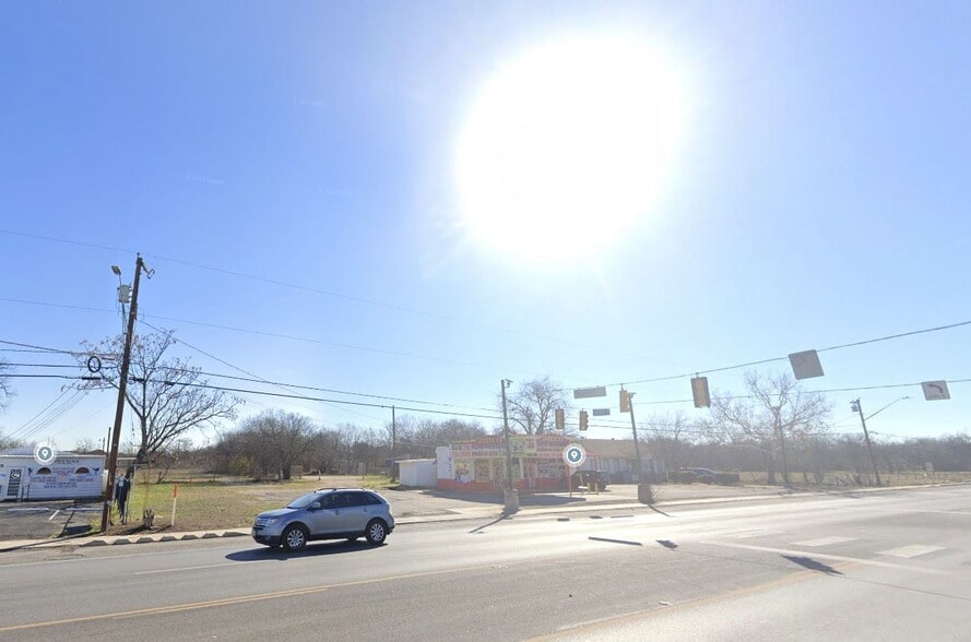 Ww White Portfolio portfolio of 3 properties for sale on LoopNet.com - Building Photo - Image 2 of 3