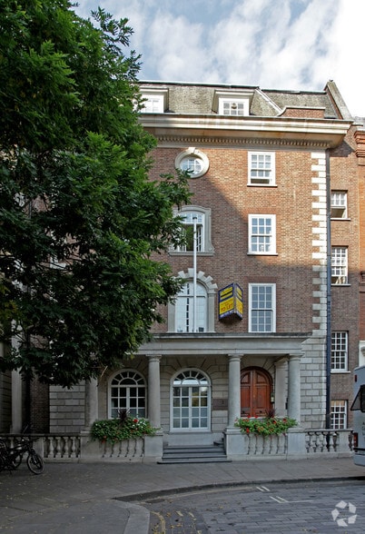 2 Devonshire Sq, London for lease - Building Photo - Image 2 of 23