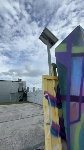 2021-2043 NW 1st Pl, Miami, FL for lease - Commercial Listing Video - Image 2 of 15