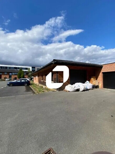 20 Rue Haddock, Villeneuve-d'Ascq for lease - Building Photo - Image 2 of 13
