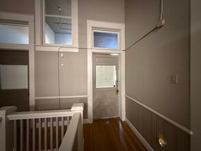 200 W Main St, Ardmore, OK for lease Interior Photo- Image 1 of 5