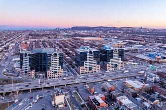 110 Boul Crémazie O, Montréal, QC - aerial  map view