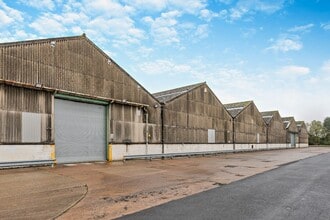 Wellington Ave, Stratford Upon Avon for lease Building Photo- Image 2 of 12