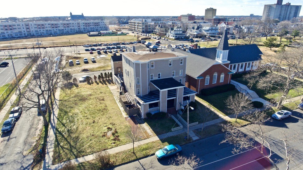 302 1st Ave, Asbury Park, NJ 07712