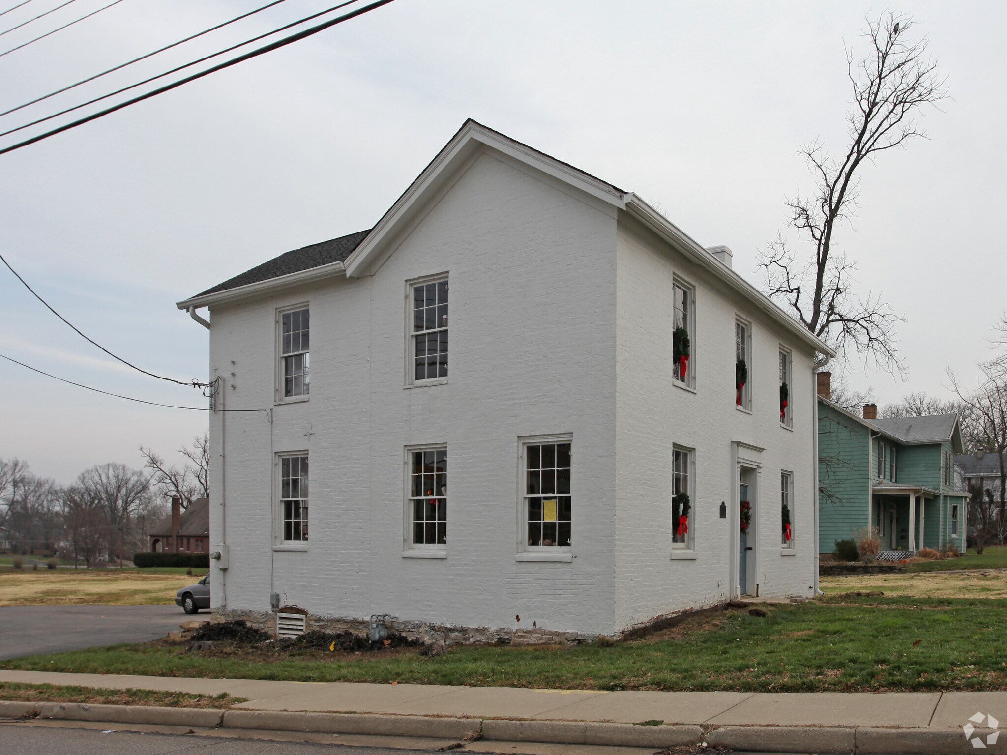 10 E Sharon Rd, Cincinnati, OH for sale Primary Photo- Image 1 of 1