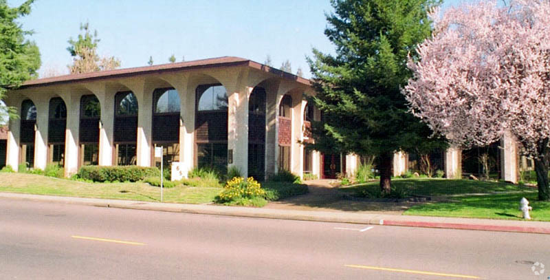 650 University Ave, Sacramento, CA for lease - Building Photo - Image 1 of 2