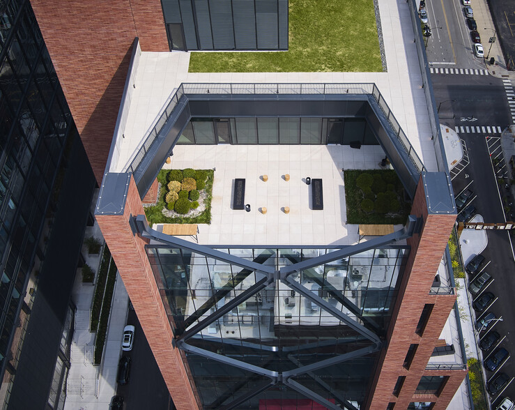 800 W Fulton St, Chicago, IL for lease - Building Photo - Image 3 of 34