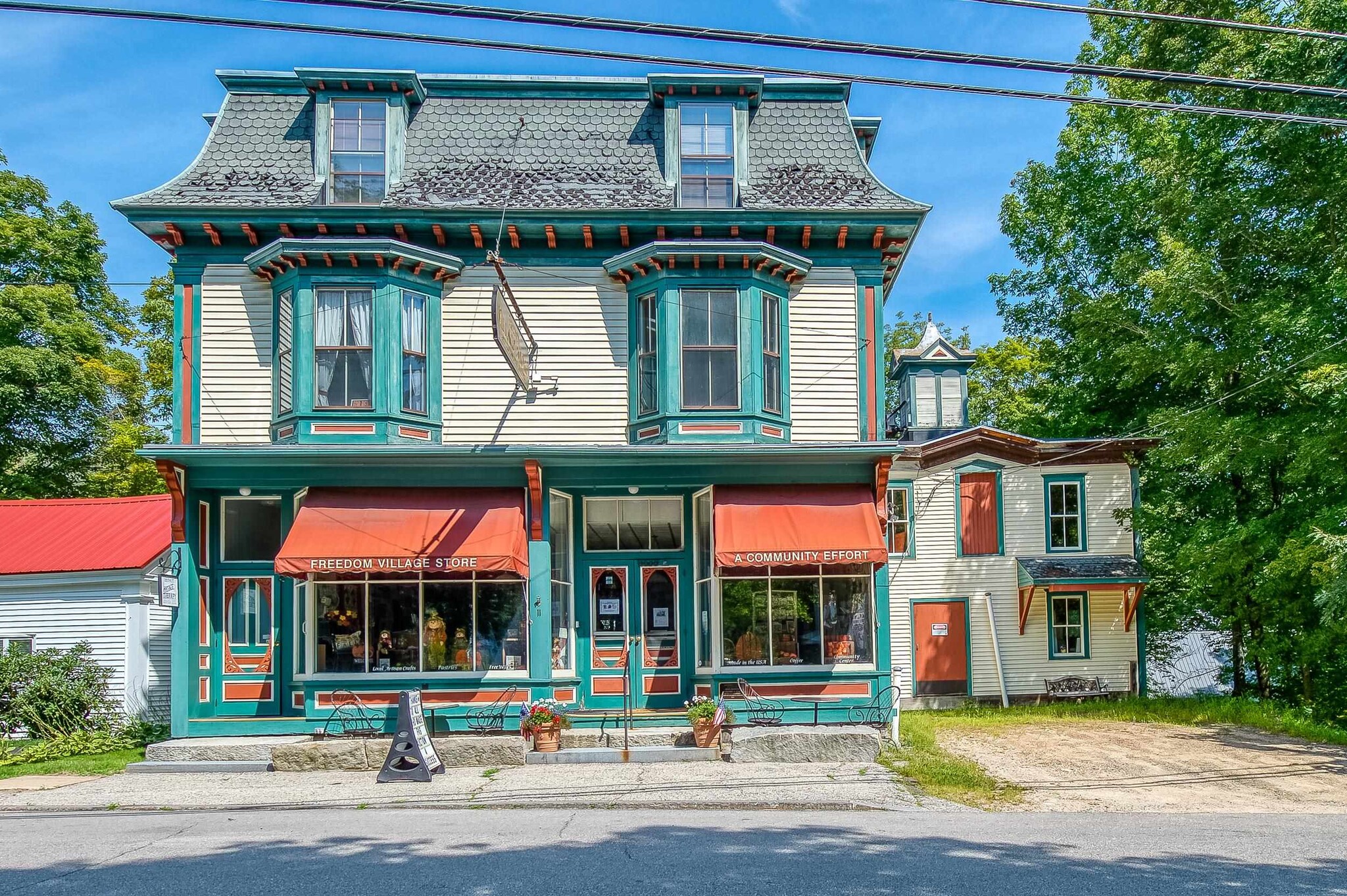 11 Elm St, Freedom, NH for sale Primary Photo- Image 1 of 1