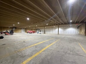 5309 E Pine St, Tulsa, OK for lease Interior Photo- Image 2 of 12