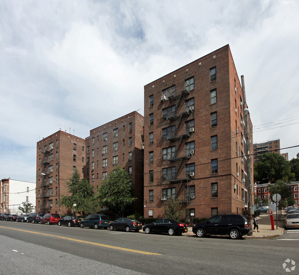 2860 Bailey Ave, Bronx, NY 10463