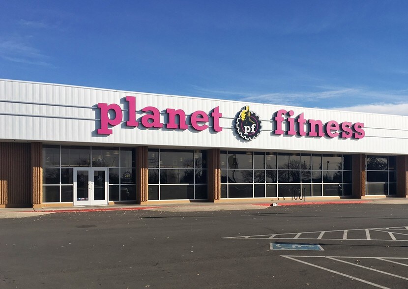 1709 S Main St, Roswell, NM for sale - Building Photo - Image 1 of 1