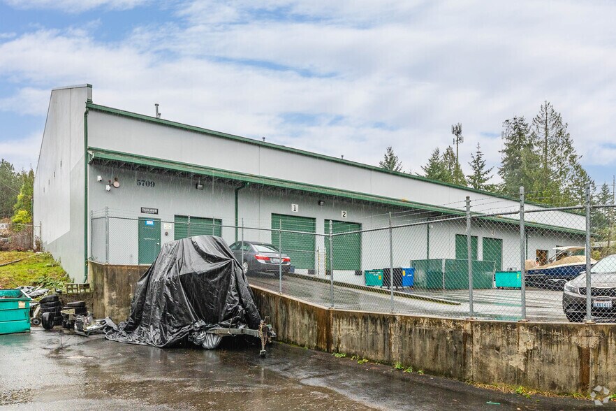 5709-5711 34th Ave NW, Gig Harbor, WA for sale - Primary Photo - Image 1 of 1