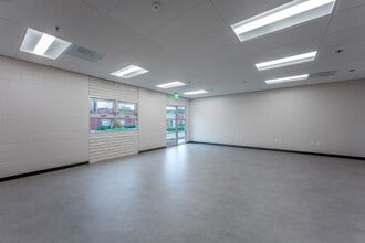 10451-10455 Roselle St, San Diego, CA for lease Interior Photo- Image 2 of 5