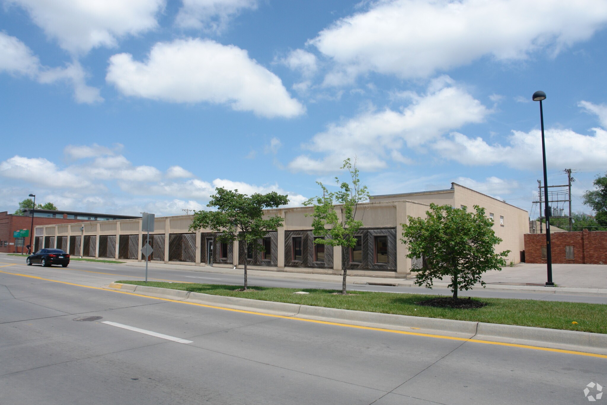 470 N Seneca St, Wichita, KS for sale Primary Photo- Image 1 of 1