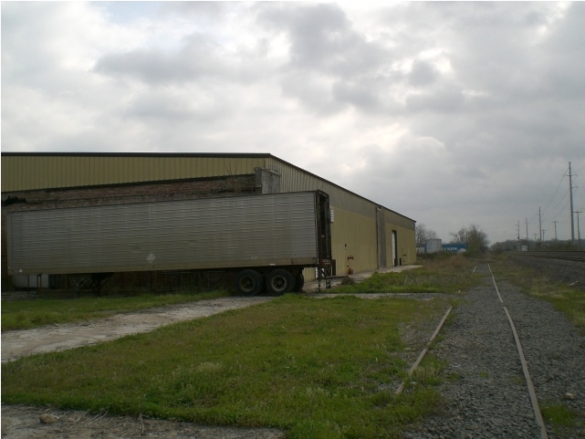 3000 E 3rd Ave, Pine Bluff, AR for lease - Primary Photo - Image 1 of 3