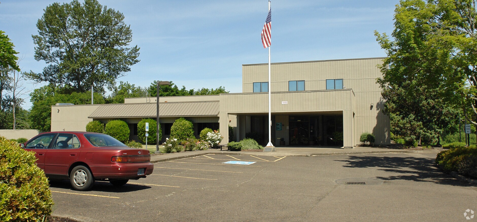 1115 SE Crystal Lake Dr, Corvallis, OR 97333 Property Record