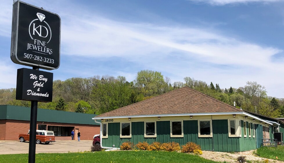 1800 Broadway Ave N, Rochester, MN for sale Building Photo- Image 1 of 27