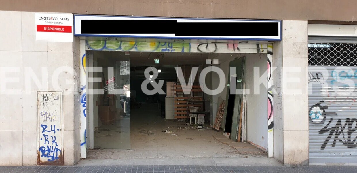 Retail in Barcelona, Barcelona for lease Interior Photo- Image 1 of 8