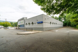 524 N 6th St, Reading, PA for lease Interior Photo- Image 2 of 16