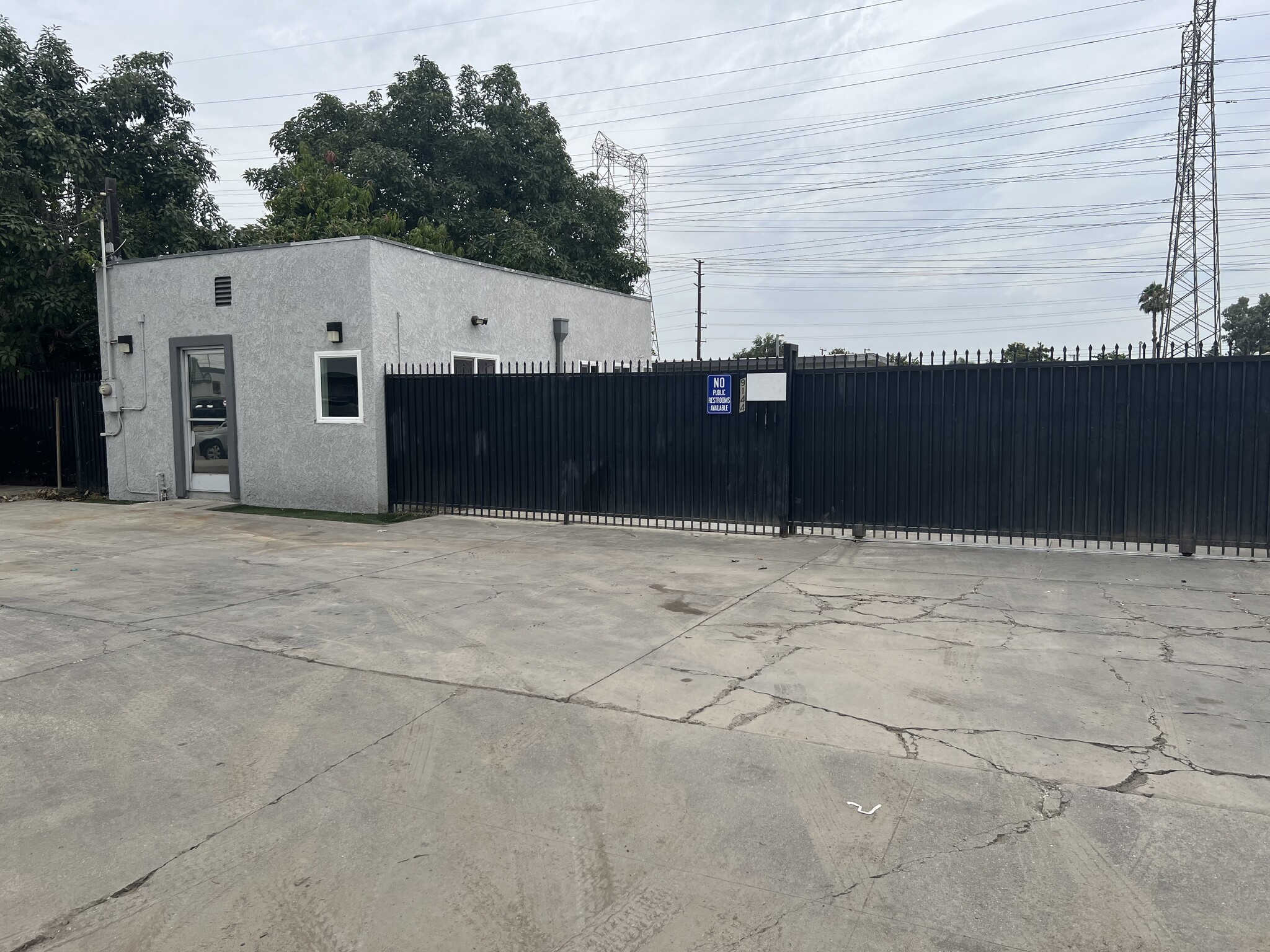 9144 Rose St, Bellflower, CA for lease Building Photo- Image 1 of 7