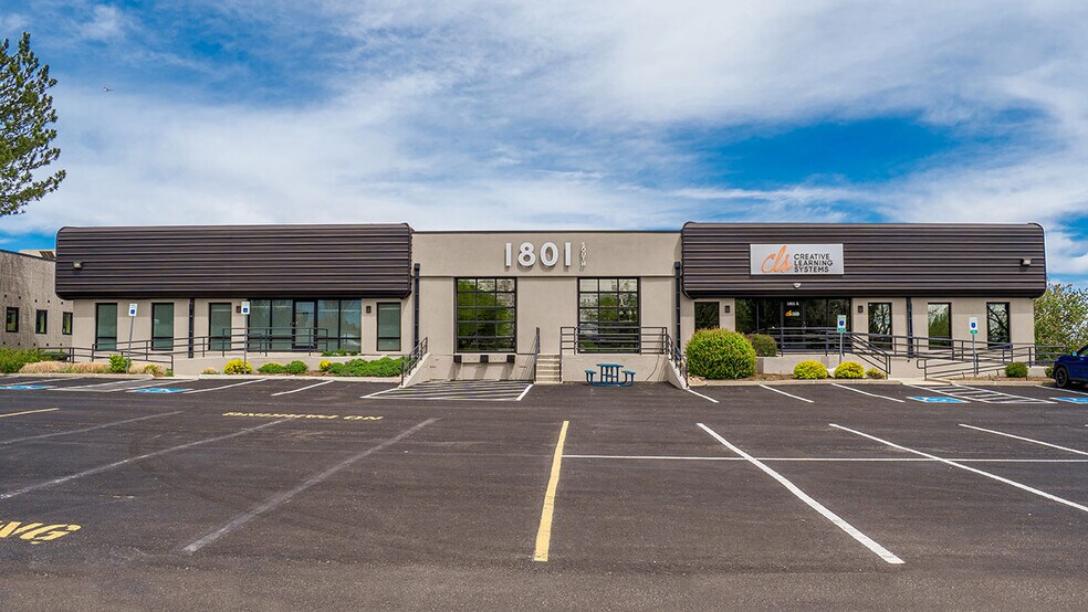 1801 Lefthand Cir, Longmont, CO for sale - Building Photo - Image 1 of 1