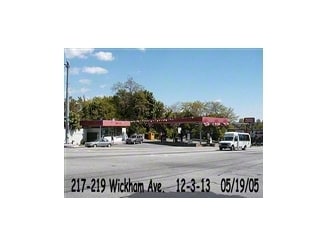 217-223 Wickham Ave, Middletown, NY for sale - Primary Photo - Image 1 of 1