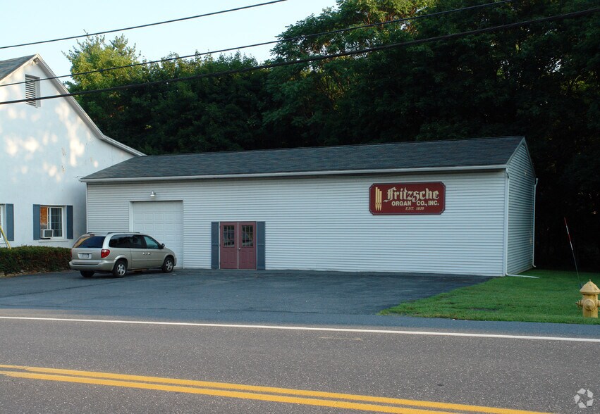 505 E Emmaus Ave, Allentown, PA for sale - Primary Photo - Image 1 of 2