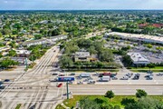 Naples South Plaza - Drive Through Restaurant