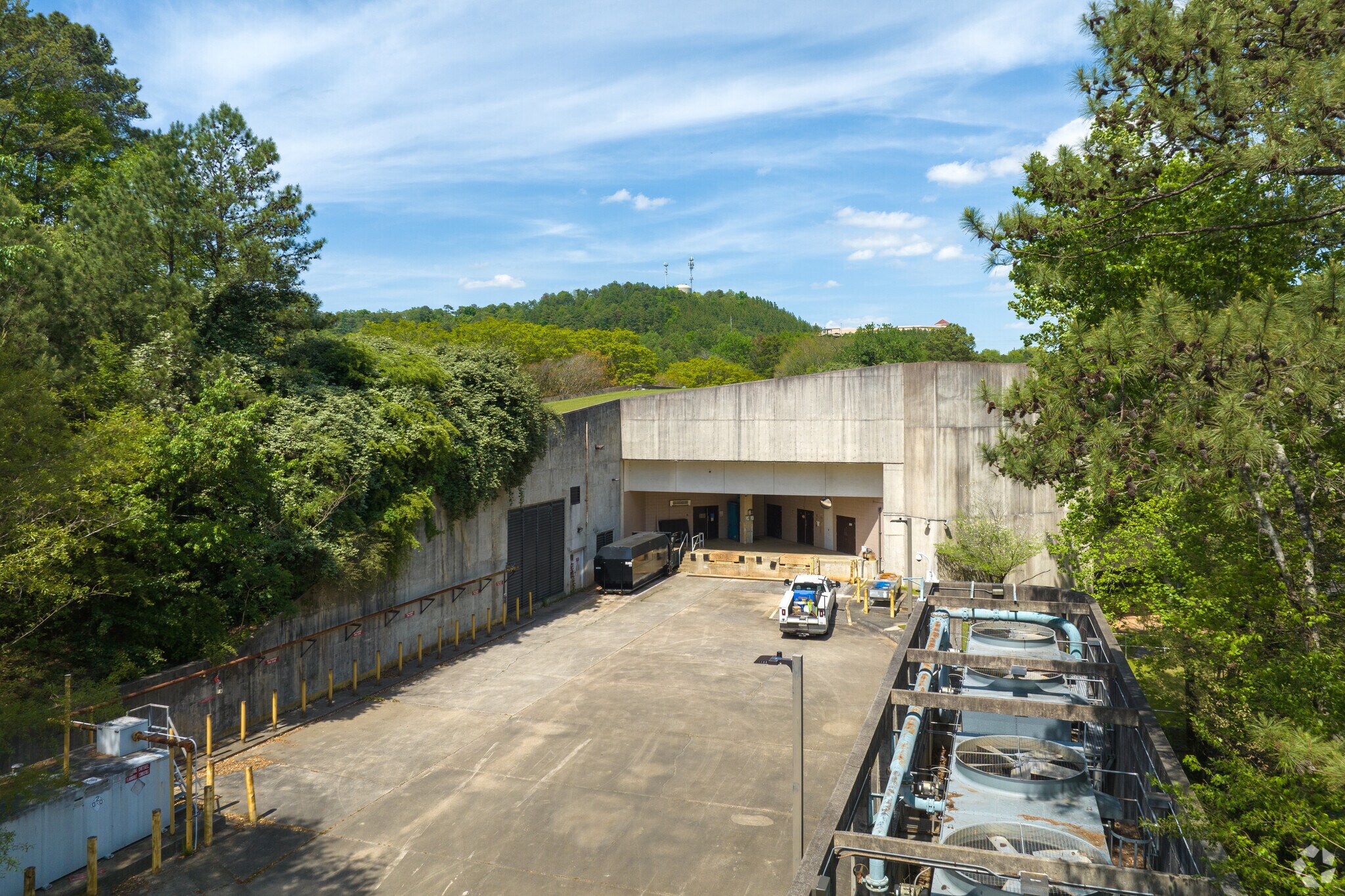 3196 Highway 280 S, Birmingham, AL 35243 Tributary Office Building