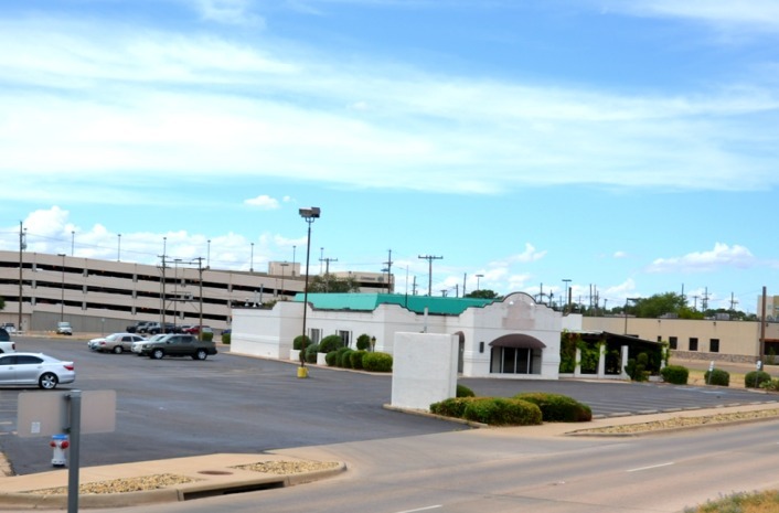 4301 Marsha Sharp Fwy, Lubbock, TX for sale - Building Photo - Image 1 of 1