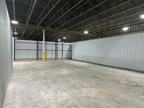 567-575 N Midland Ave, Saddle Brook, NJ for lease Interior Photo- Image 2 of 4