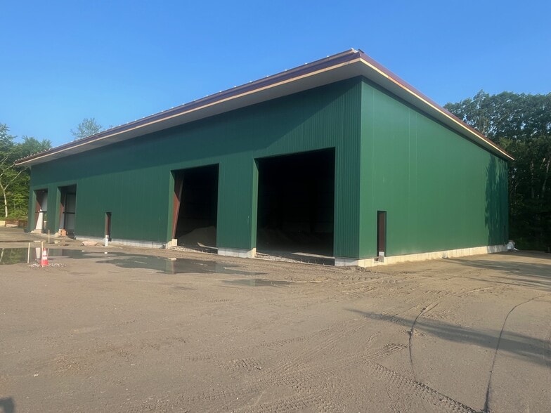 21 Daniels Way, Cranston, RI for sale - Building Photo - Image 1 of 5