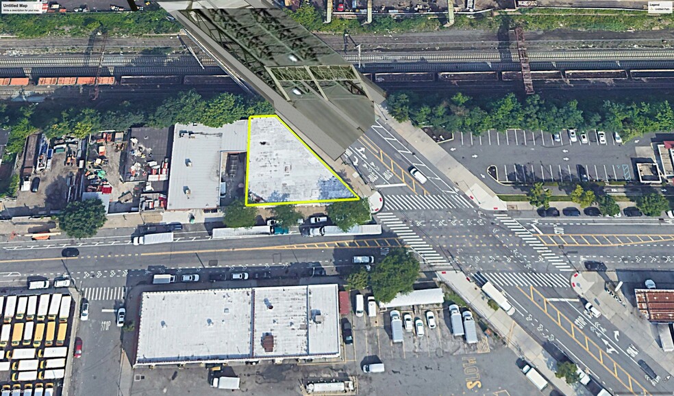 825 Garrison Ave, Bronx, NY for lease - Building Photo - Image 2 of 8