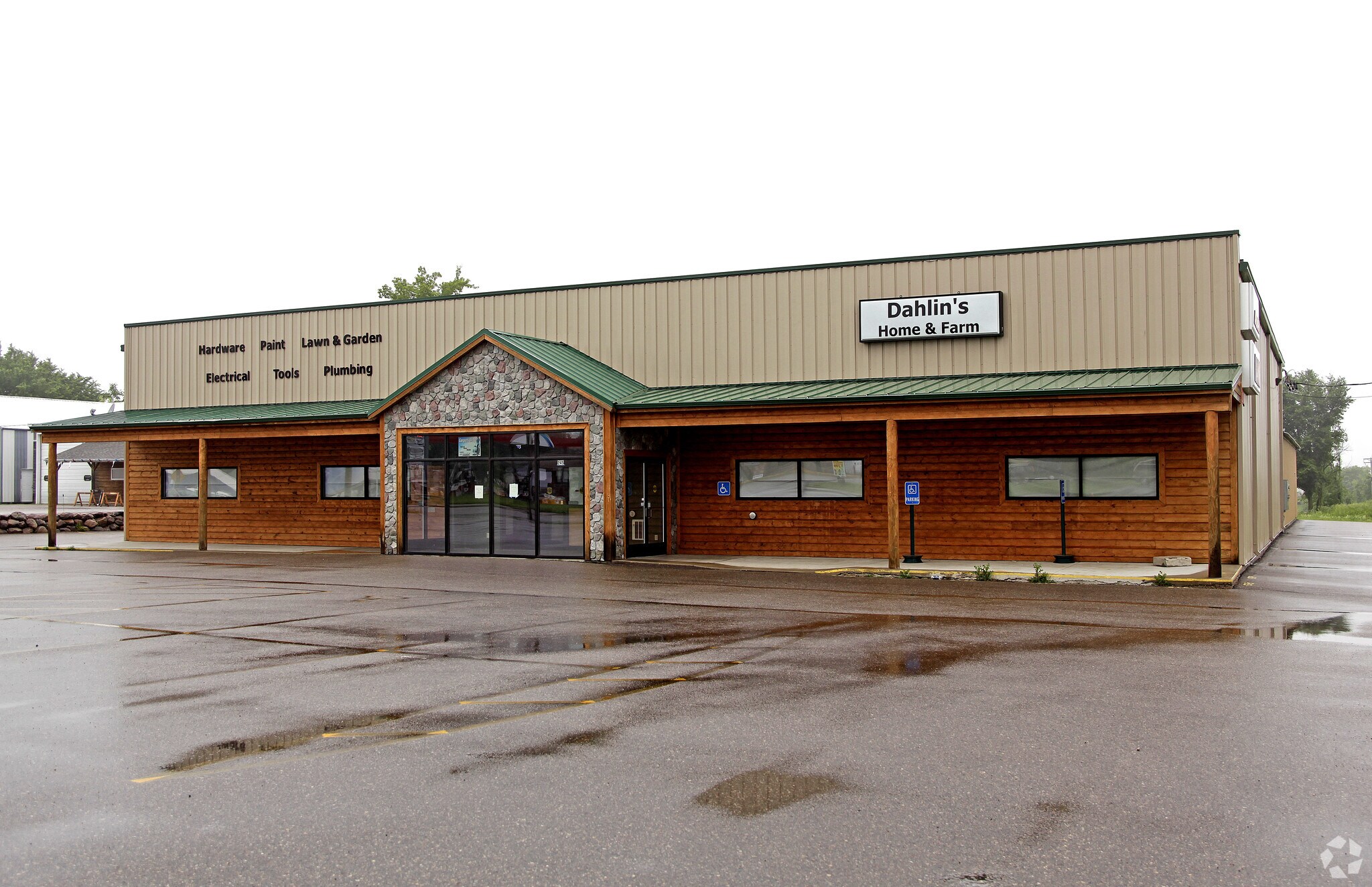 245 Cokato St E, Cokato, MN for sale Primary Photo- Image 1 of 1