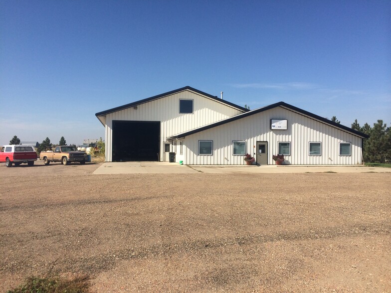 410 S 1st St, New Salem, ND for lease - Building Photo - Image 2 of 24