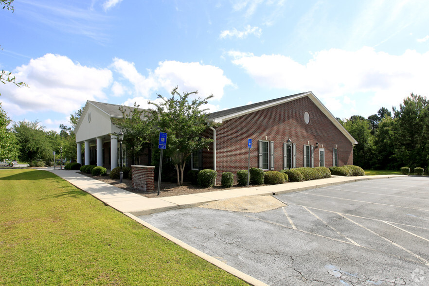 1204 N Columbia Ave, Rincon, GA for sale - Primary Photo - Image 1 of 5