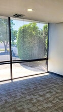 5110-5124 S 95th Ave, Tulsa, OK for lease Interior Photo- Image 2 of 13