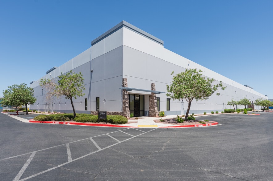 Civic Center Corporate Park - Warehouse