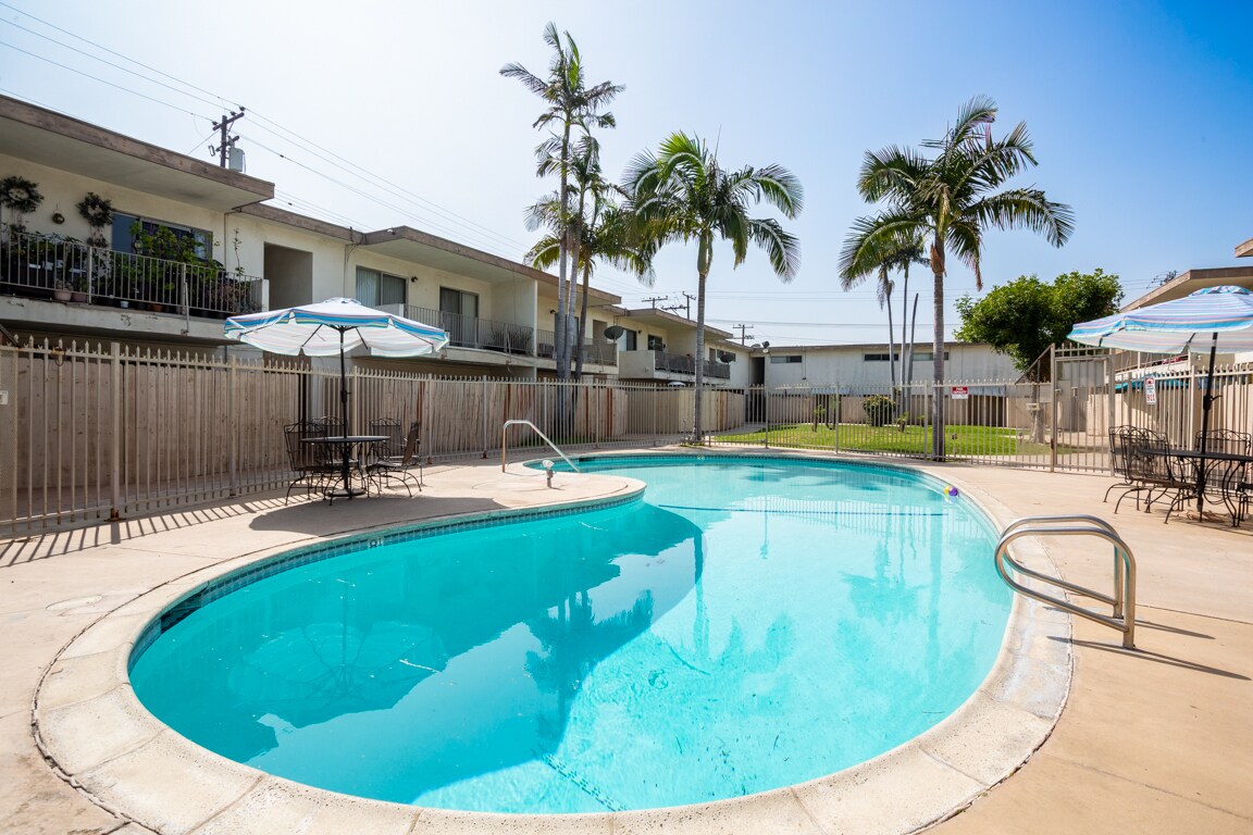 1499 Ridgecrest St, Monterey Park, CA 91754 The Three Lanterns